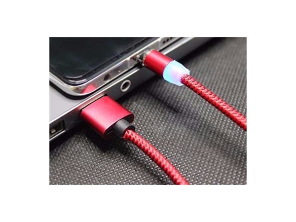 數(shù)據(jù)線廠家為你分析布藝編織磁吸數(shù)據(jù)線的優(yōu)點