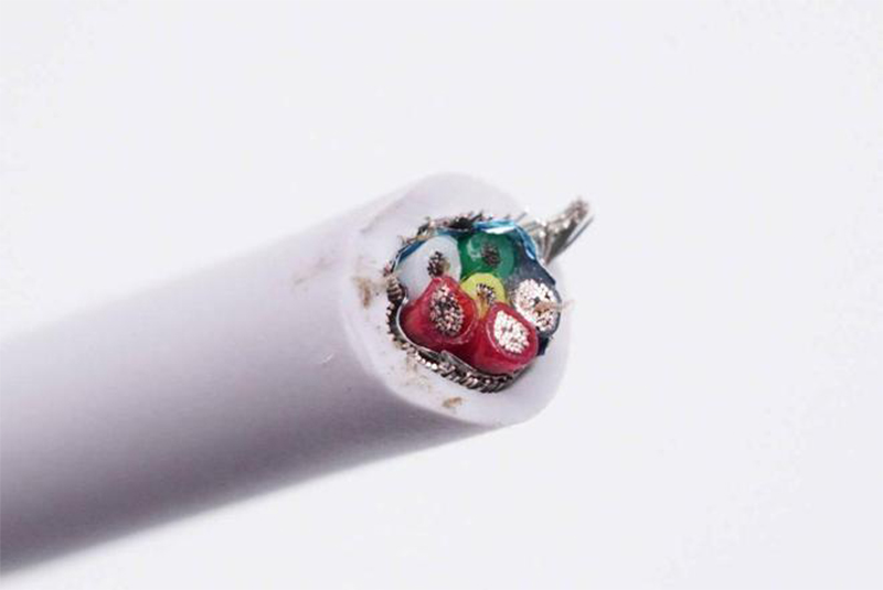 華為65W快充C對(duì)C數(shù)據(jù)線，支持定制生產(chǎn)