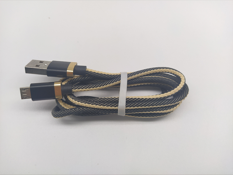 聯鑫德誠生產的USB micro數據線廣泛應用于智能家居領域
